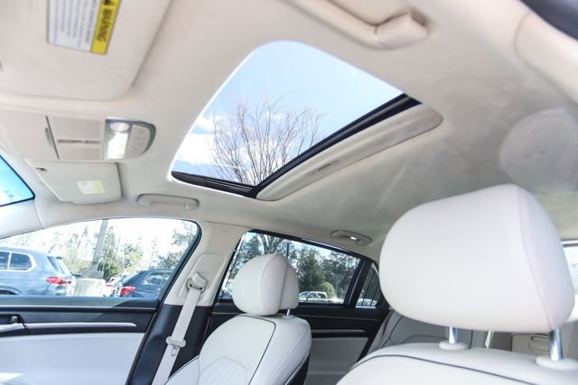 Used 2020 Genesis G90 3.3T Premium image 34