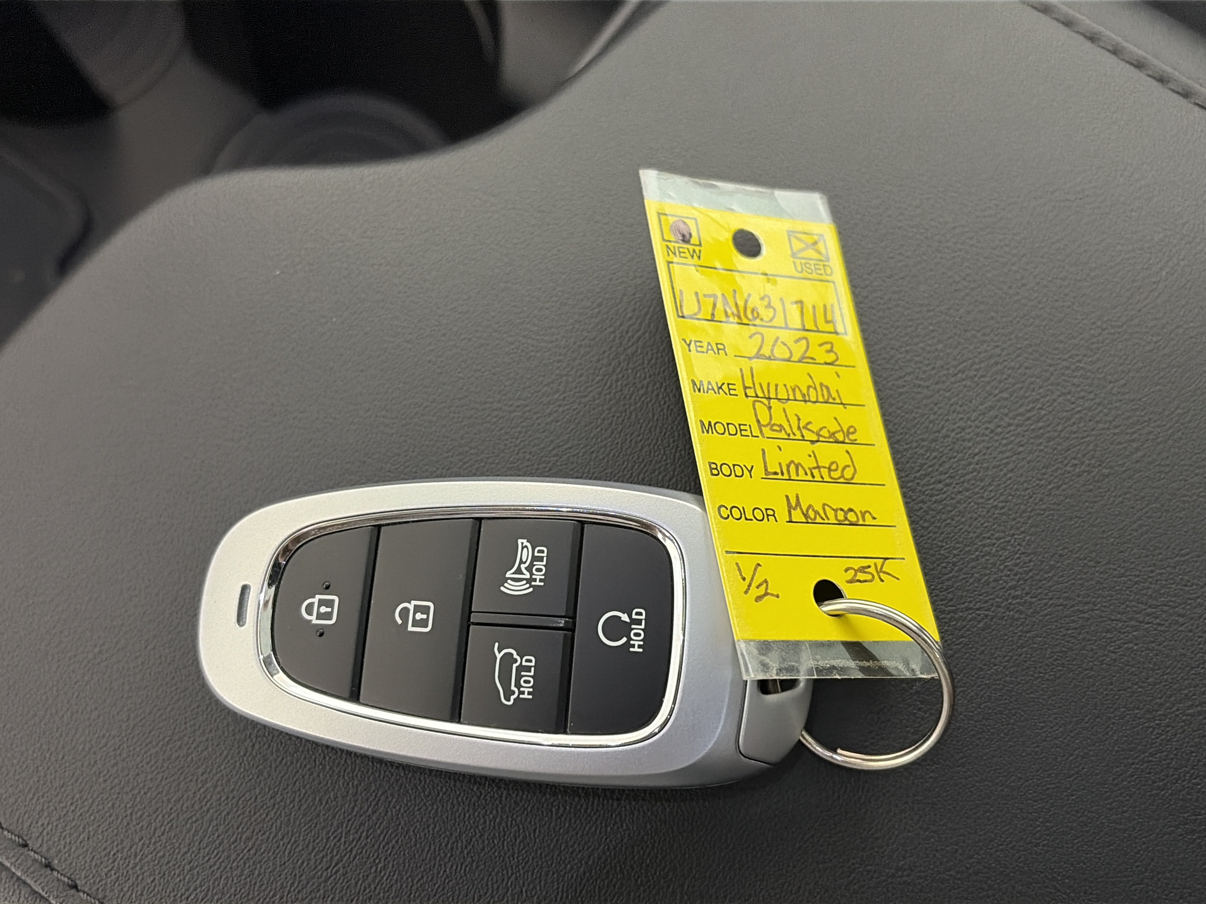 Used 2023 Hyundai Palisade Limited AWD/4WD image 32