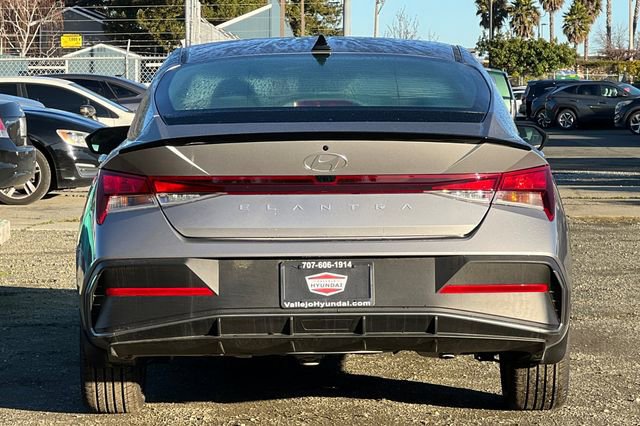 New 2026 Hyundai Elantra Sport image 7