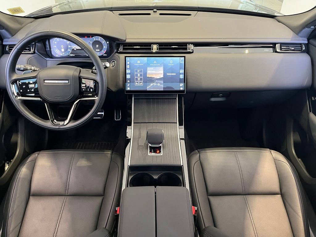 Used 2026 Land Rover Range Rover Velar Dynamic SE AWD/4WD image 3