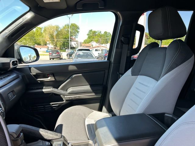 Used 2024 Toyota Tacoma TRD Off-Road AWD/4WD image 25