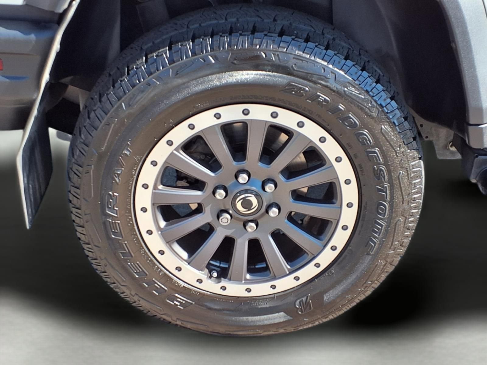 Used 2024 INEOS Grenadier Fieldmaster Edition image 9