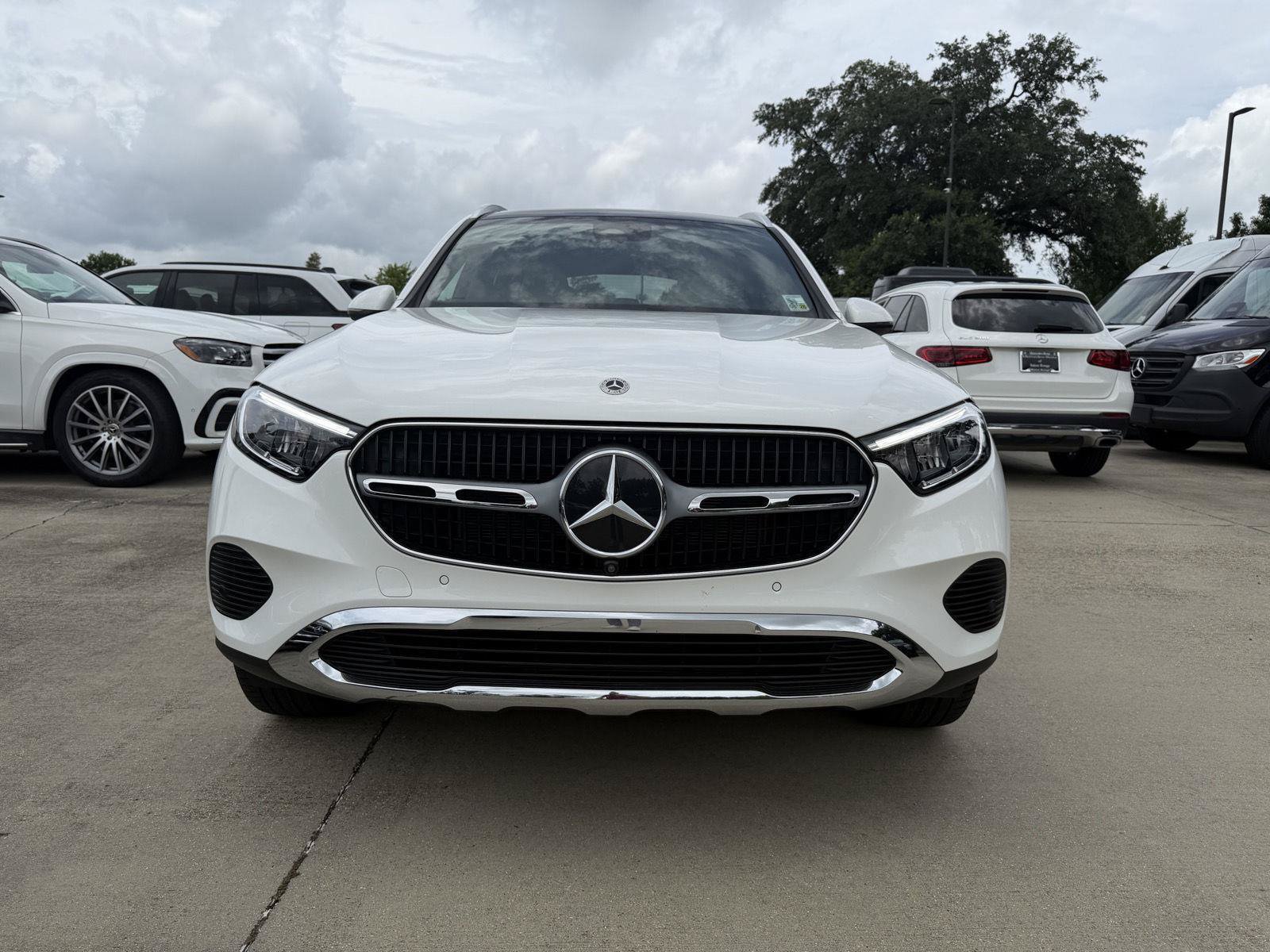 Certified 2026 Mercedes-Benz GLC 300 image 2
