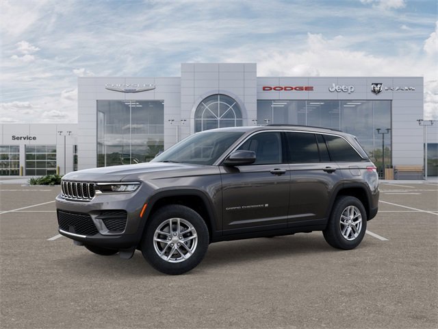 New 2025 Jeep Grand Cherokee Laredo X w/ Luxury Tech Group I image 2