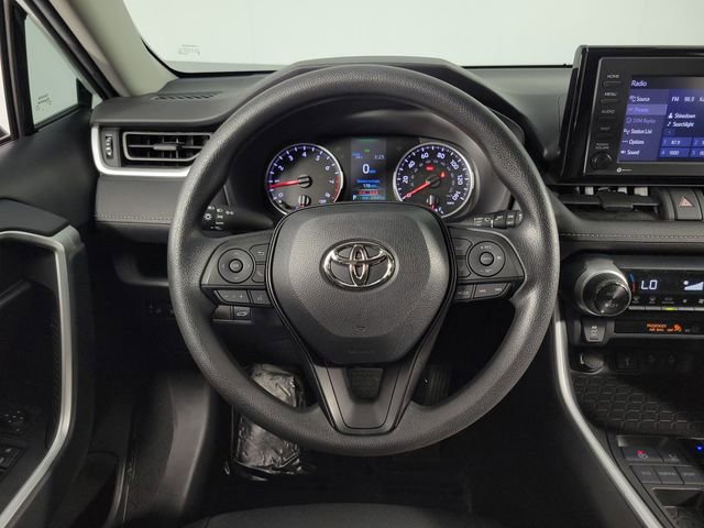Used 2022 Toyota RAV4 XLE w/ Convenience Package FWD image 22