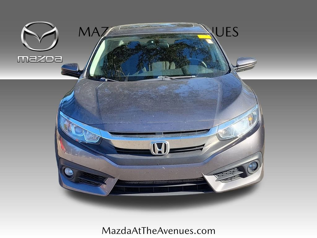 Used 2018 Honda Civic EX-T image 3