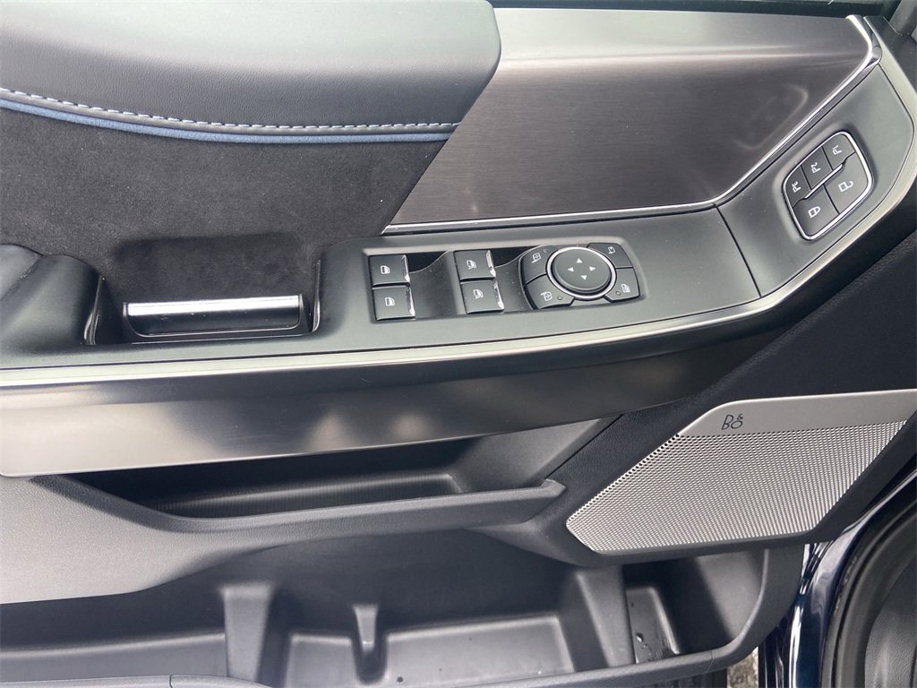 Used 2024 Ford F150 Platinum image 23