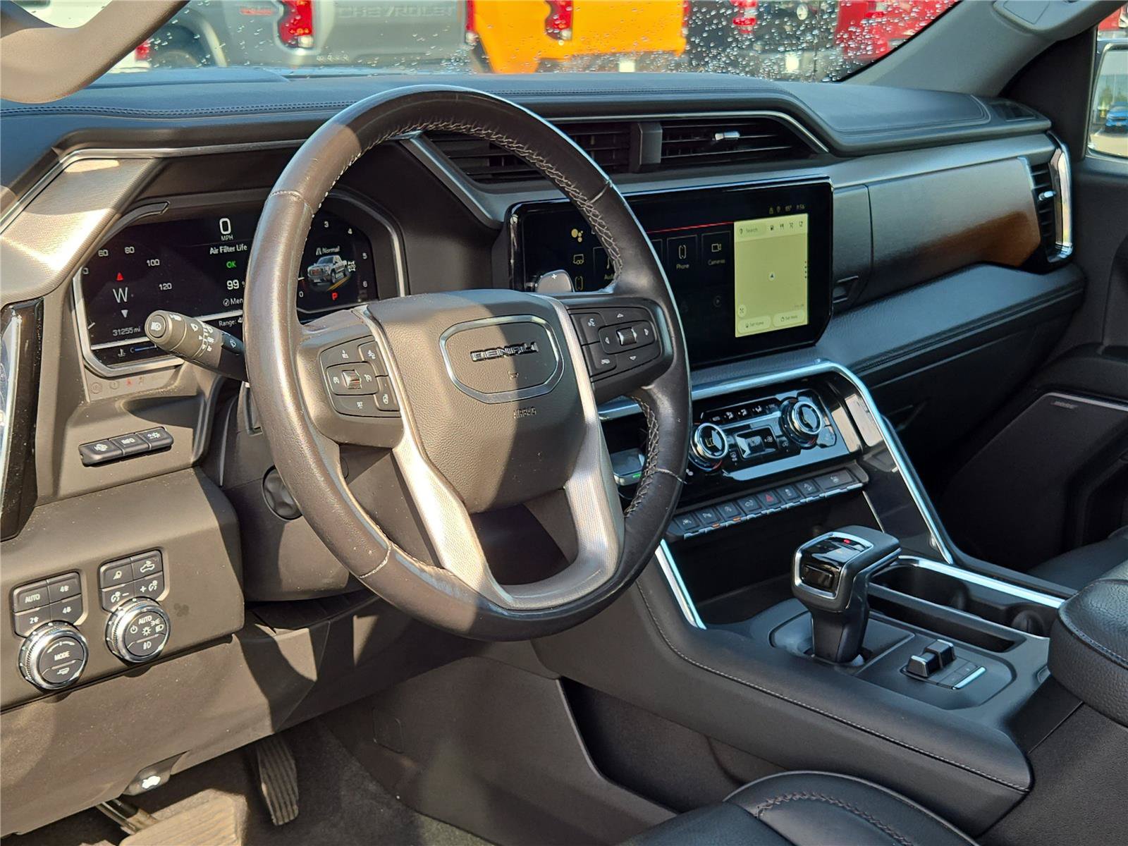 Used 2023 GMC Sierra 1500 Denali w/ Technology Package AWD/4WD image 17