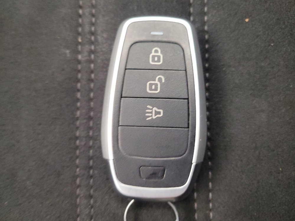 Used 2020 Mitsubishi Outlander SE AWD/4WD image 32