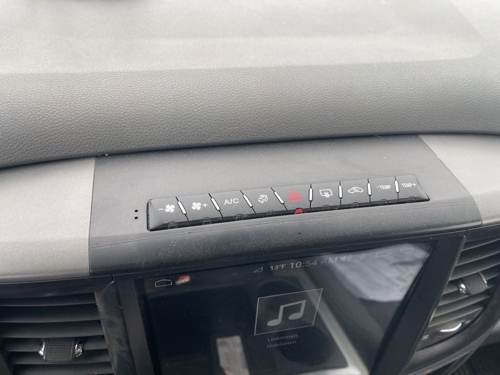 Used 2015 RAM 1500 Outdoorsman image 13