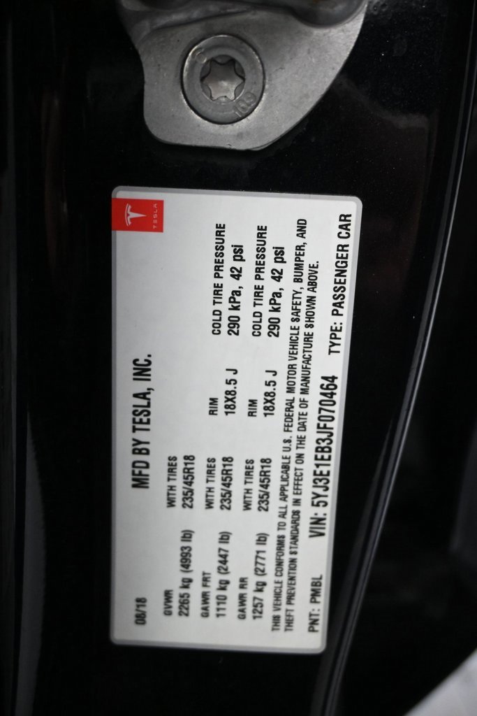 Used 2018 Tesla Model 3 Long Range image 8