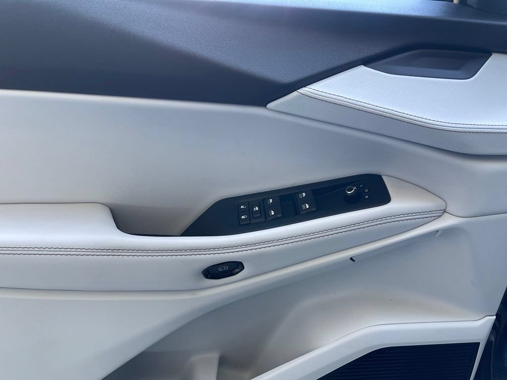 New 2026 Jeep Cherokee Limited AWD/4WD image 8