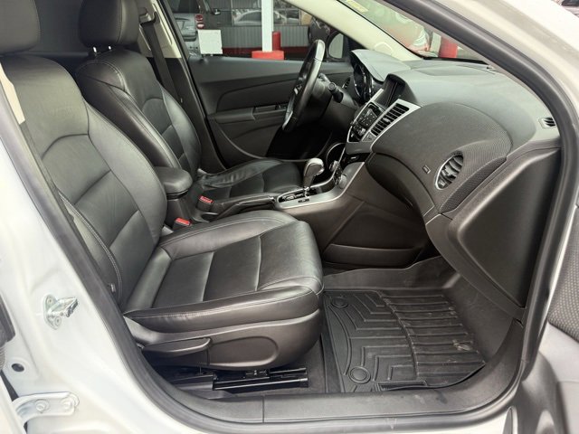 Used 2016 Chevrolet Cruze LTZ w/ Sun, Sound and Sport Package image 28