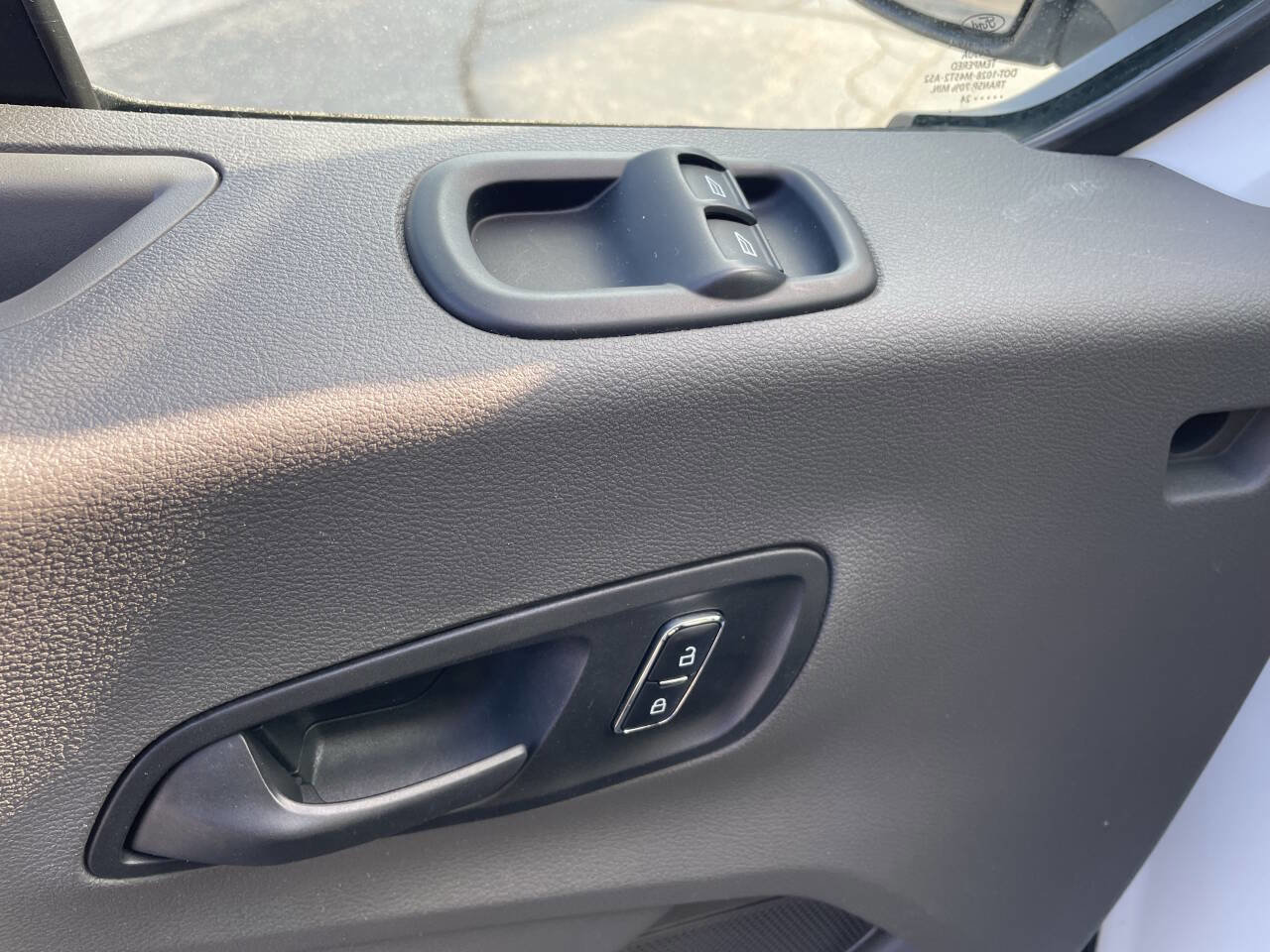 Used 2024 Ford Transit 250 148 Medium Roof w/ Load Area Protection Package image 13