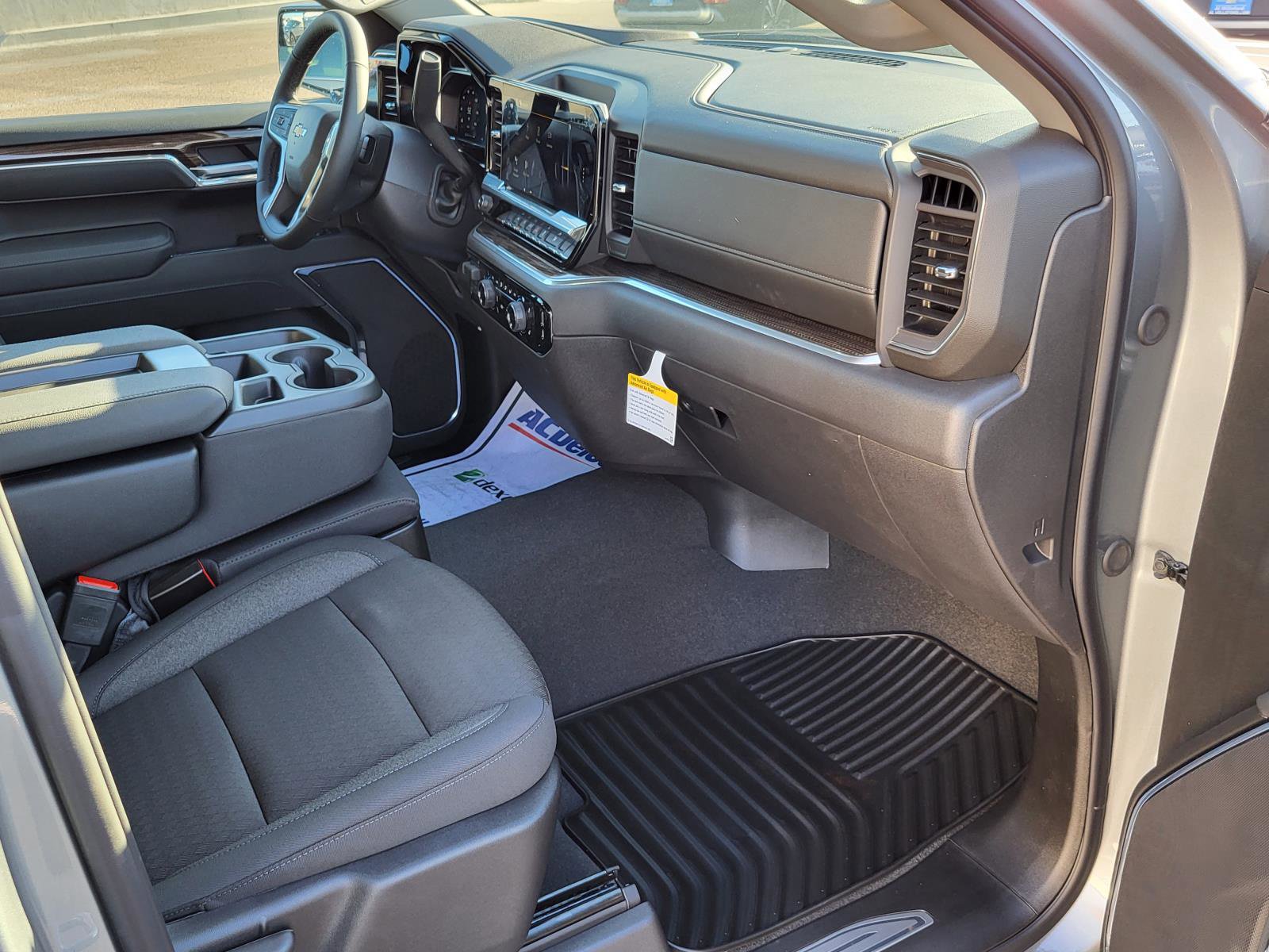 New 2026 Chevrolet Silverado 1500 LT w/ Texas Edition Plus RWD image 9