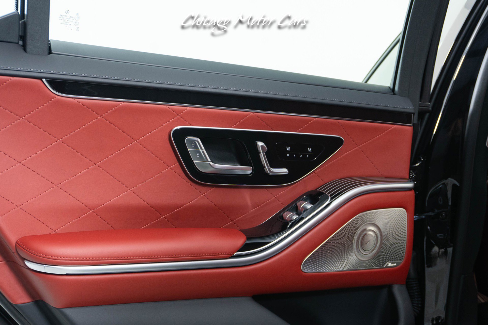 Used 2024 Mercedes-Benz S 580 4MATIC Sedan image 44