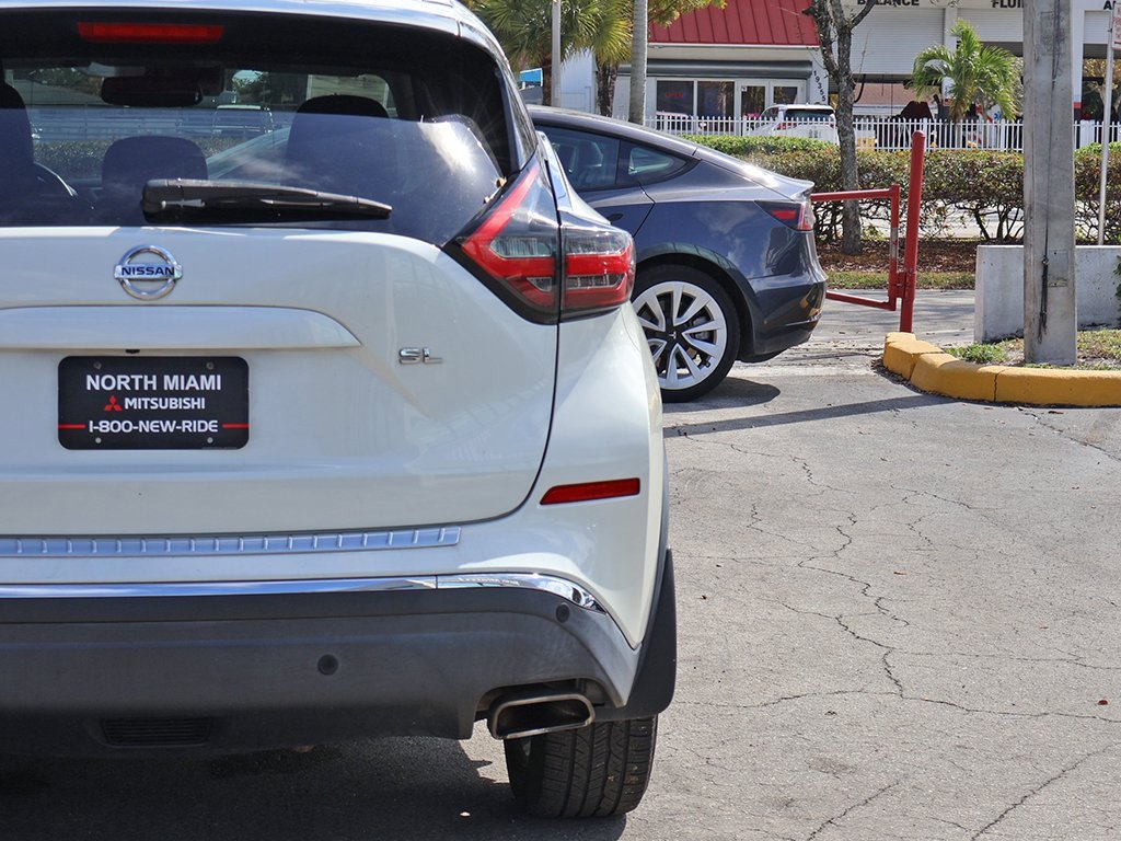 Used 2020 Nissan Murano SL w/ Cargo Package image 16