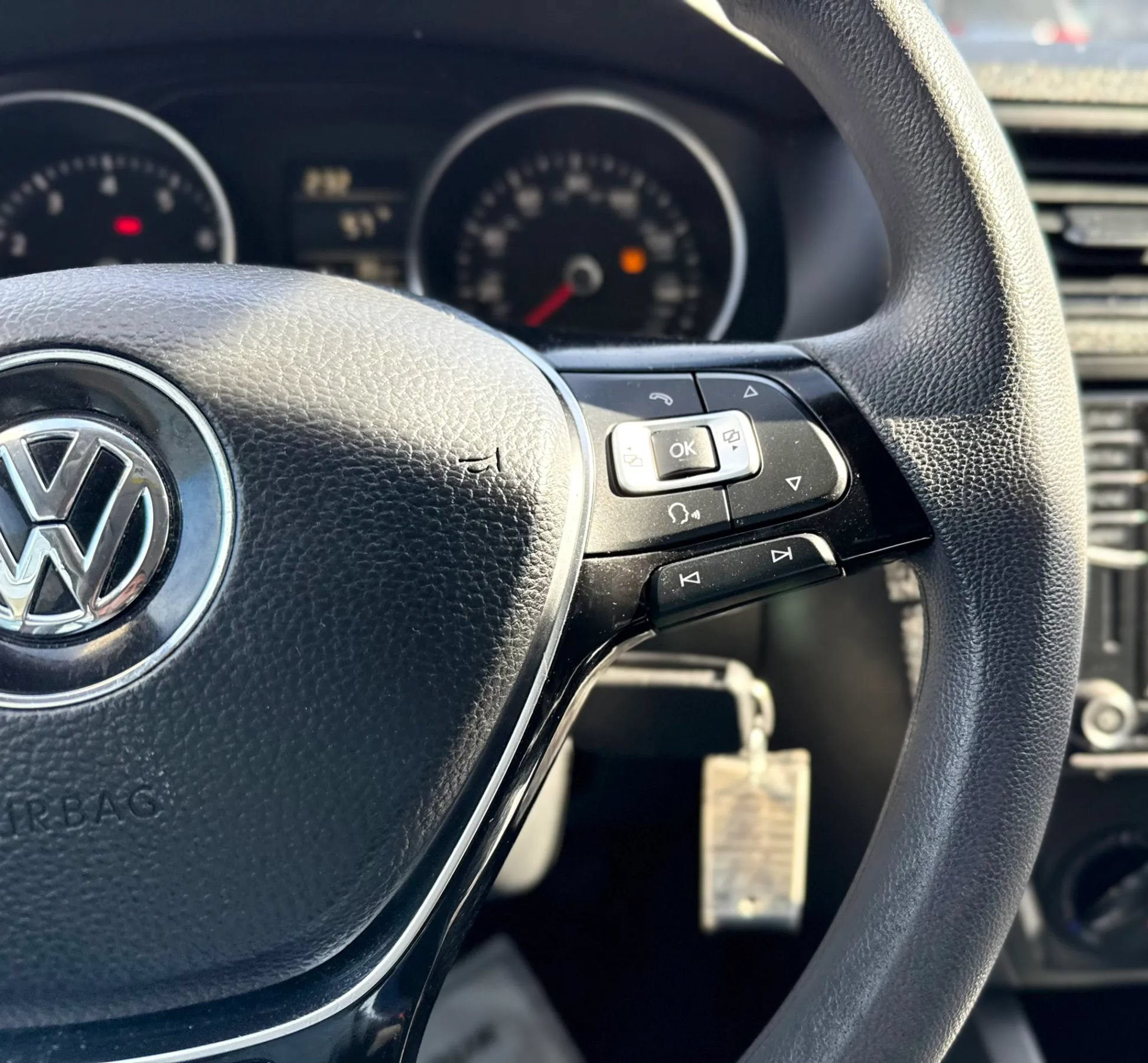 Used 2016 Volkswagen Jetta S FWD image 14