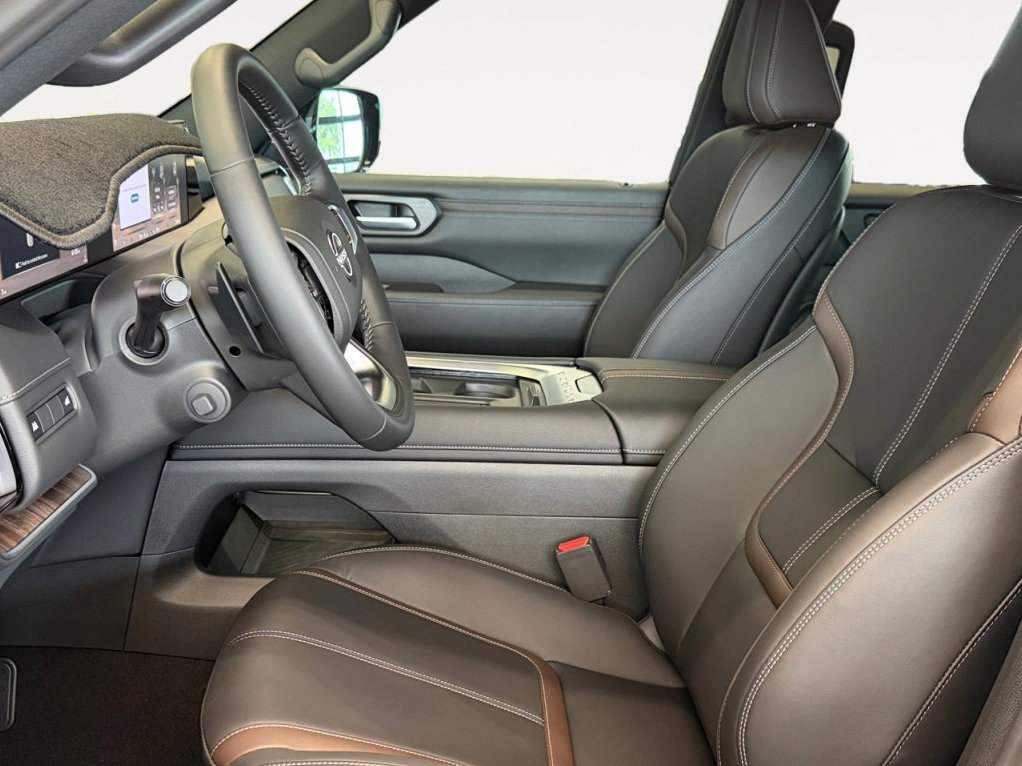 New 2026 Nissan Armada SL RWD image 25