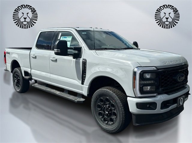 New 2026 Ford F250 XLT w/ XLT Premium Package image 3