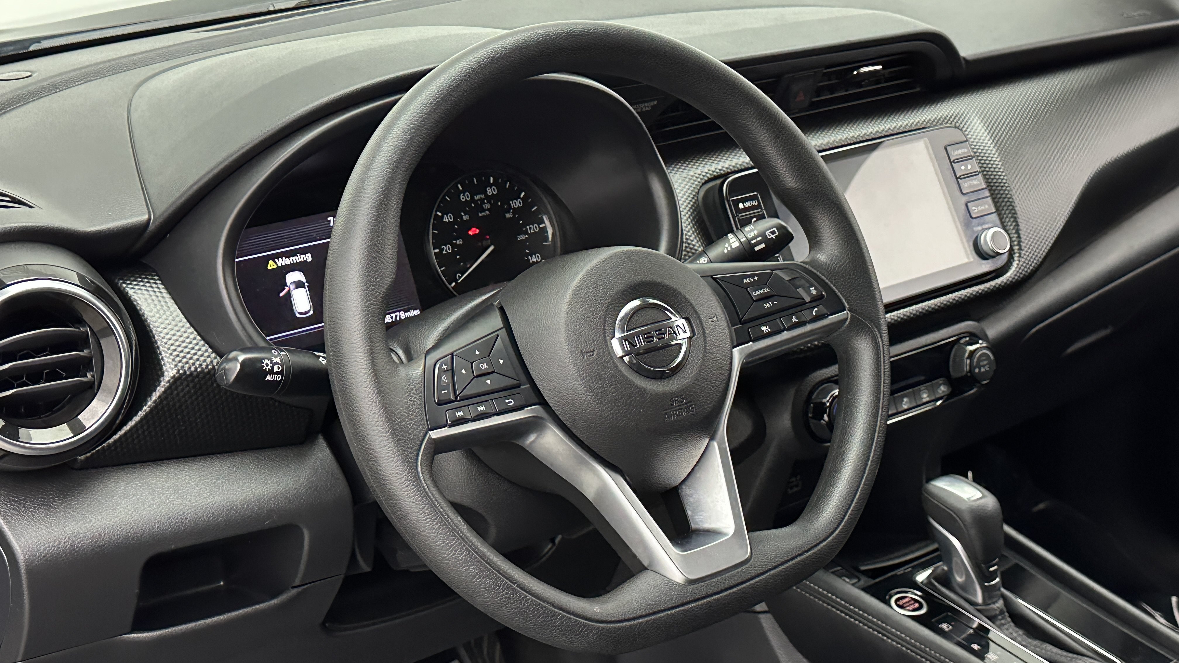 Used 2021 Nissan Kicks SV FWD image 10