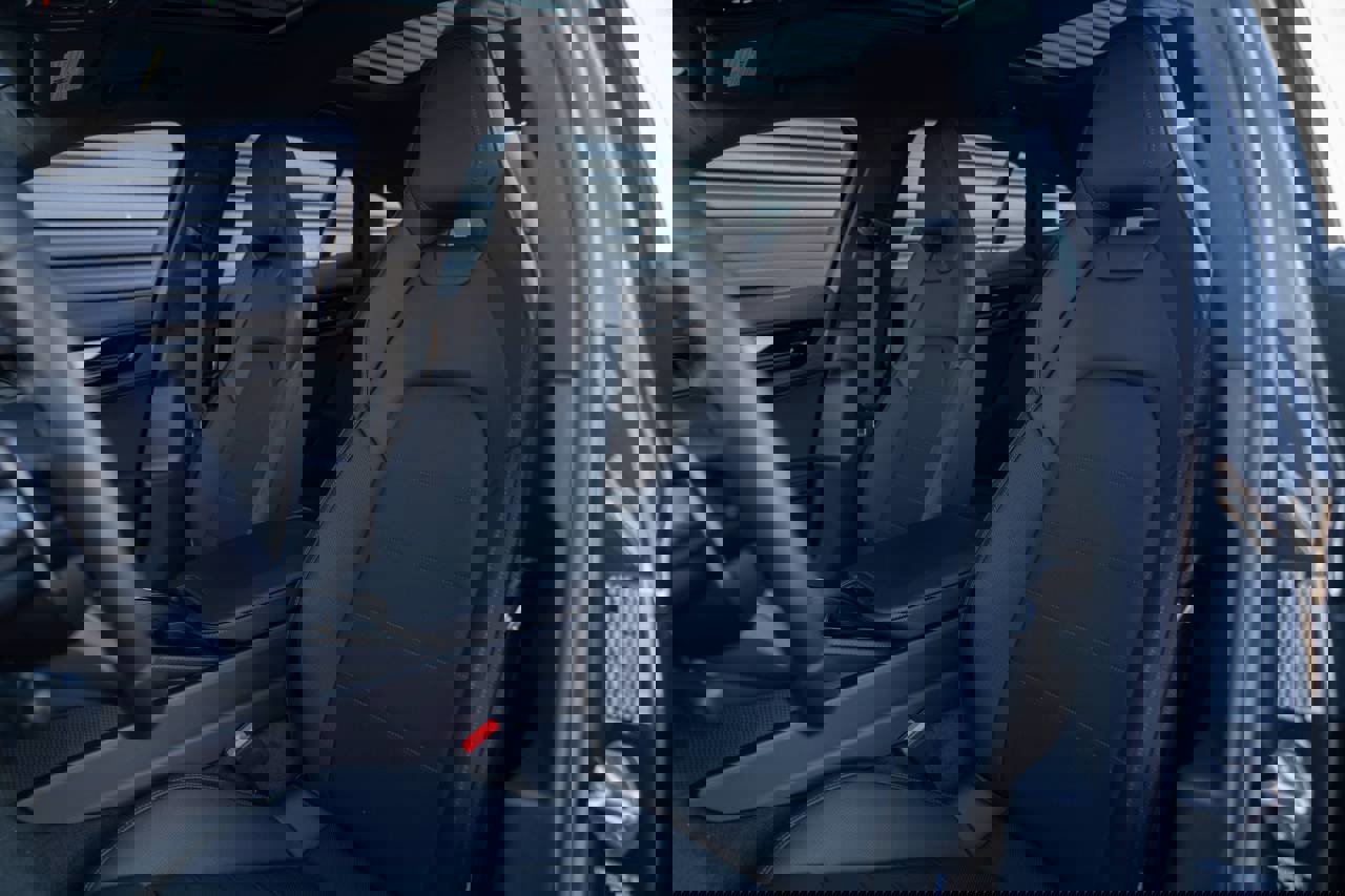 New 2026 Porsche Panamera Turbo image 5