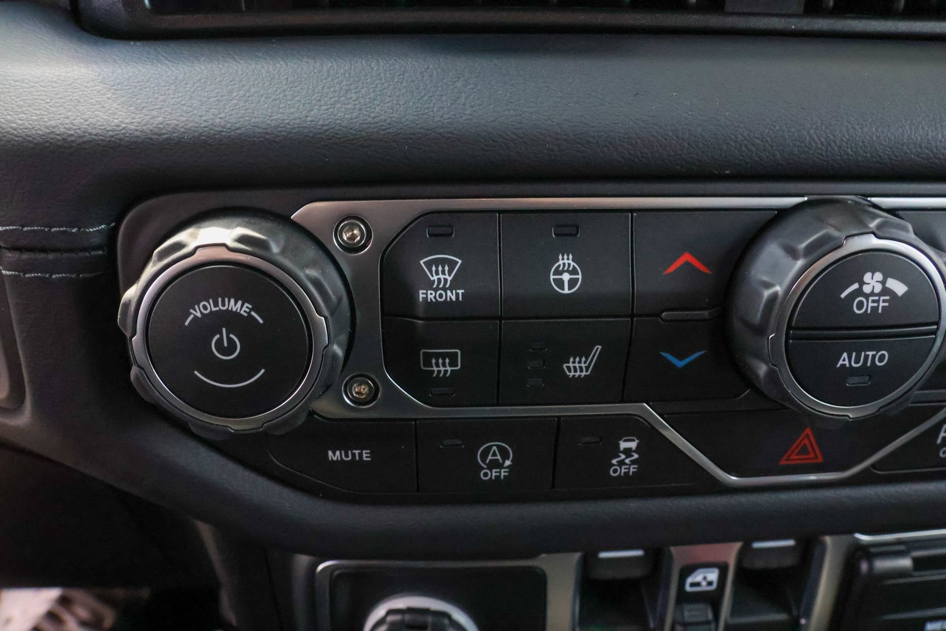 New 2027 Jeep Wrangler Unlimited Rubicon AWD/4WD image 19