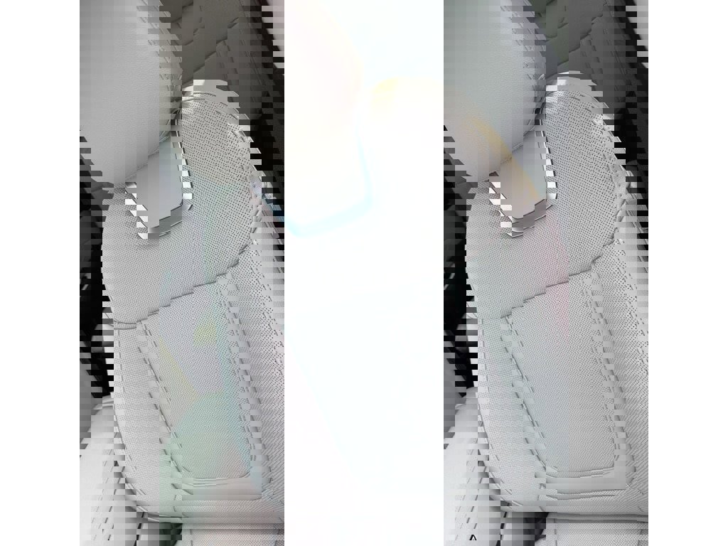 New 2025 Hyundai Tucson Limited image 14