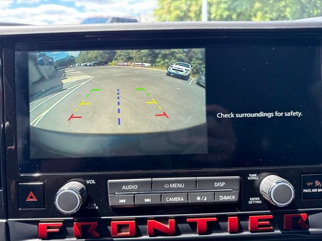 Used 2025 Nissan Frontier PRO-4X AWD/4WD image 23