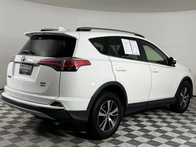 Used 2017 Toyota RAV4 XLE w/ Premium Special Value Package AWD/4WD image 8