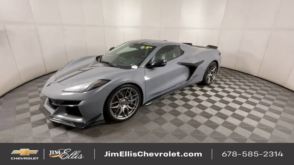 Used 2024 Chevrolet Corvette Z06 w/ Stealth Interior Trim Package image 4