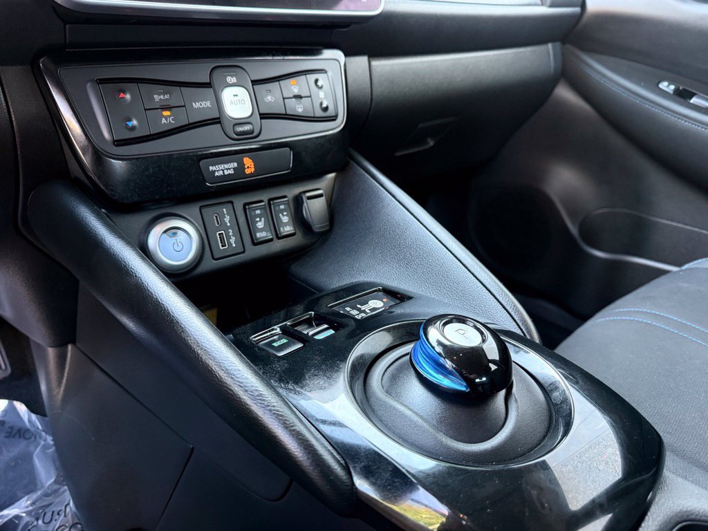 Used 2024 Nissan Leaf SV Plus FWD image 23