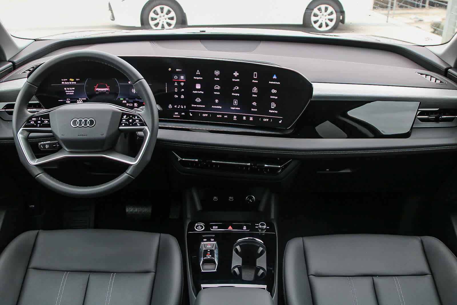 Used 2025 Audi Q6 e-tron Premium w/ Convenience Package image 12