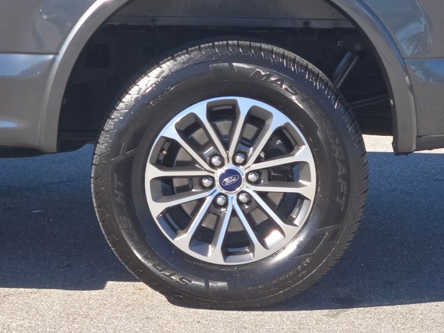 Used 2019 Ford F150 XLT w/ Equipment Group 302A Luxury image 22
