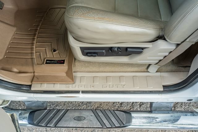 Used 2008 Ford F350 Lariat AWD/4WD image 18