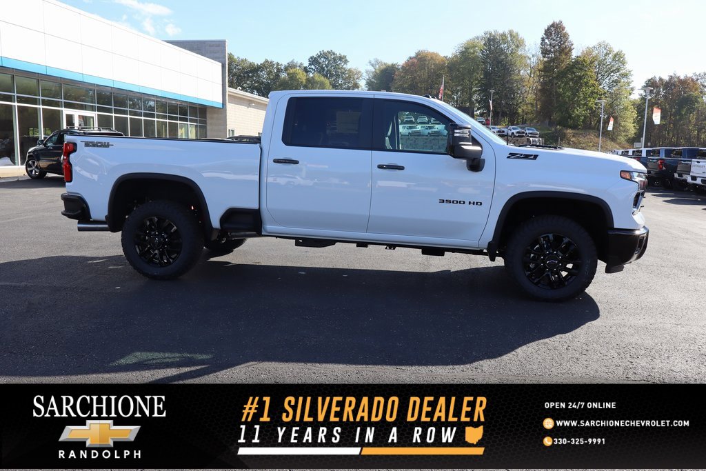 New 2026 Chevrolet Silverado 3500 LT w/ Trail Boss Package