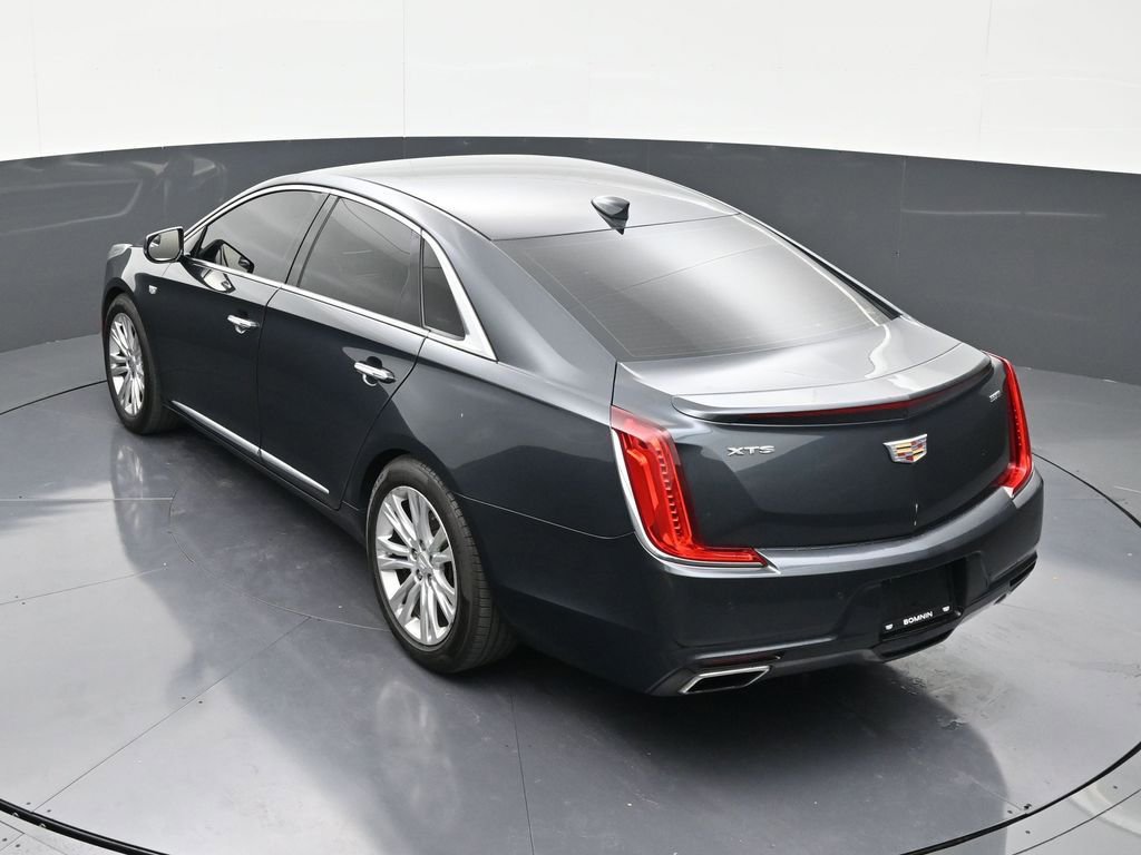 Used 2019 Cadillac XTS Luxury FWD image 14