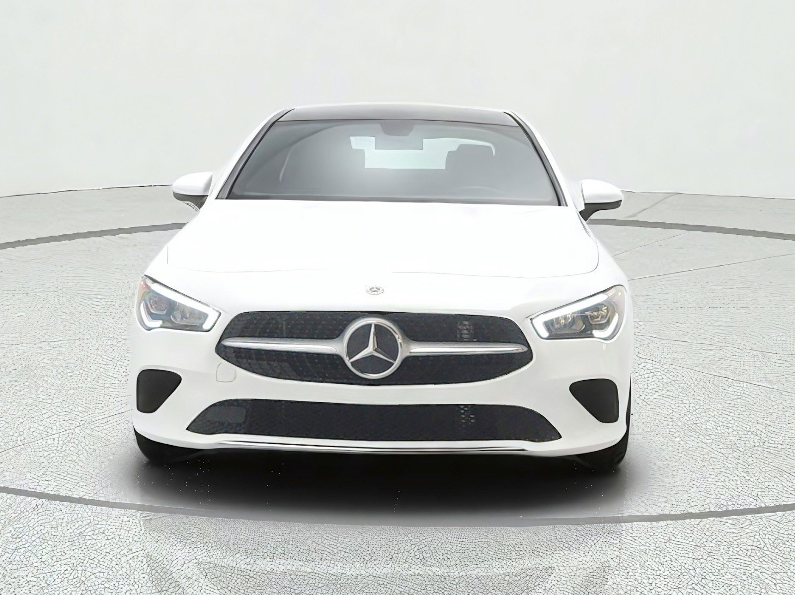 Certified 2022 Mercedes-Benz CLA 250 image 2