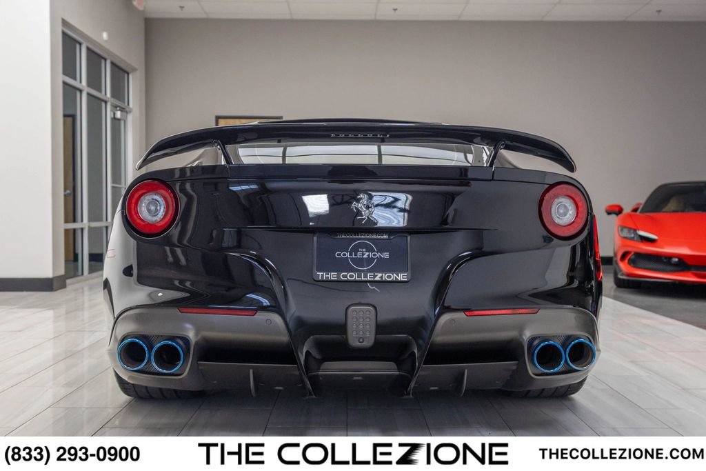 Used 2014 Ferrari F12 Berlinetta RWD image 22