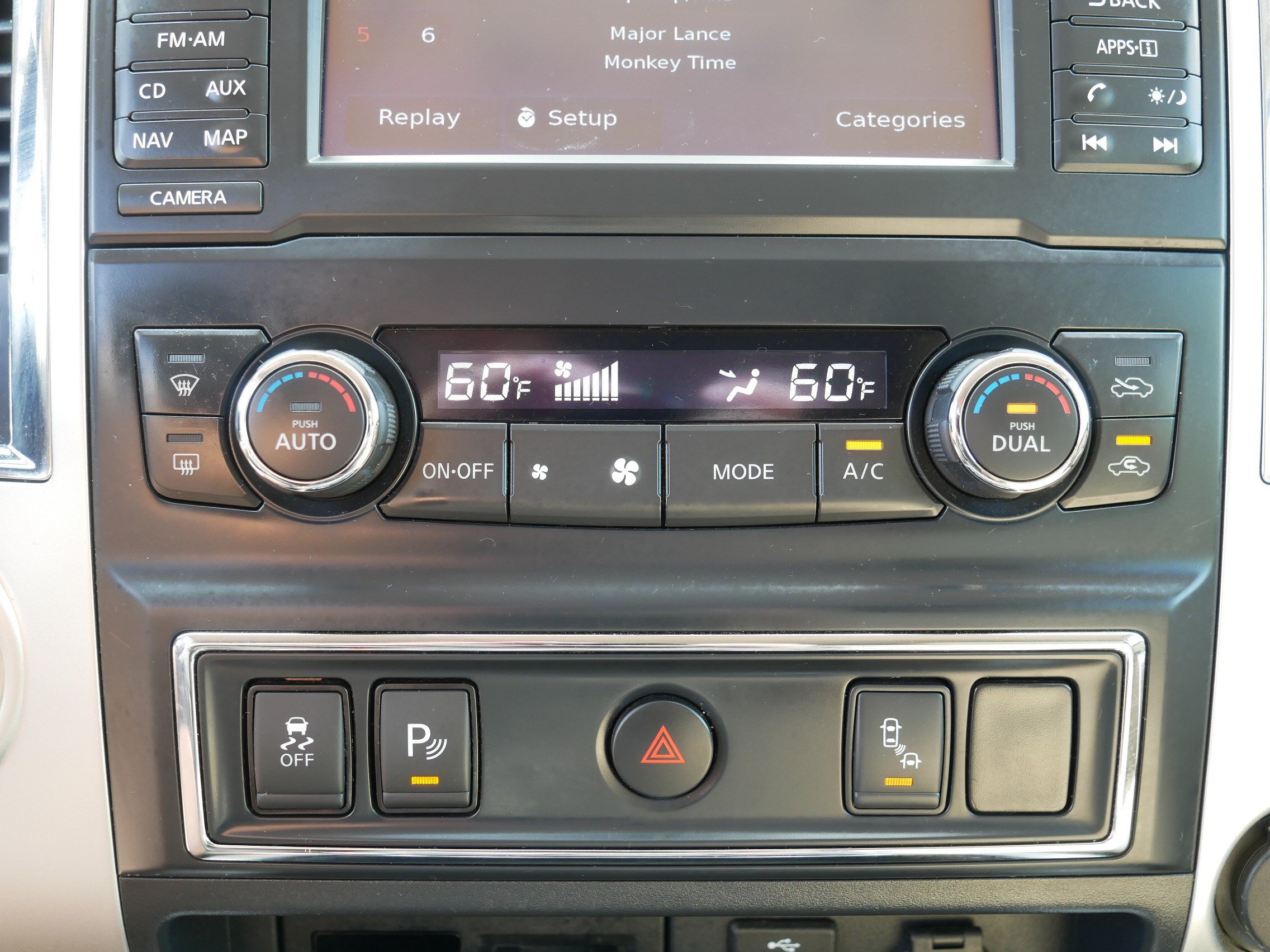 Certified 2017 Nissan Titan SV RWD image 23