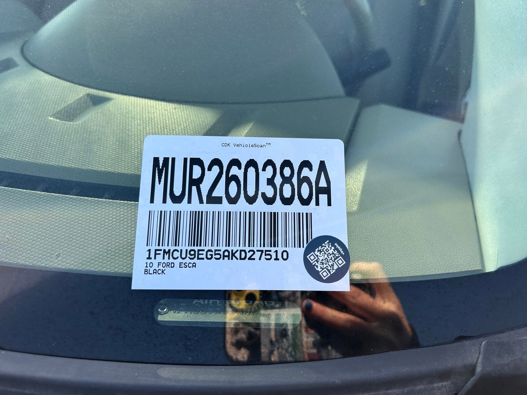 Used 2010 Ford Escape Limited image 33