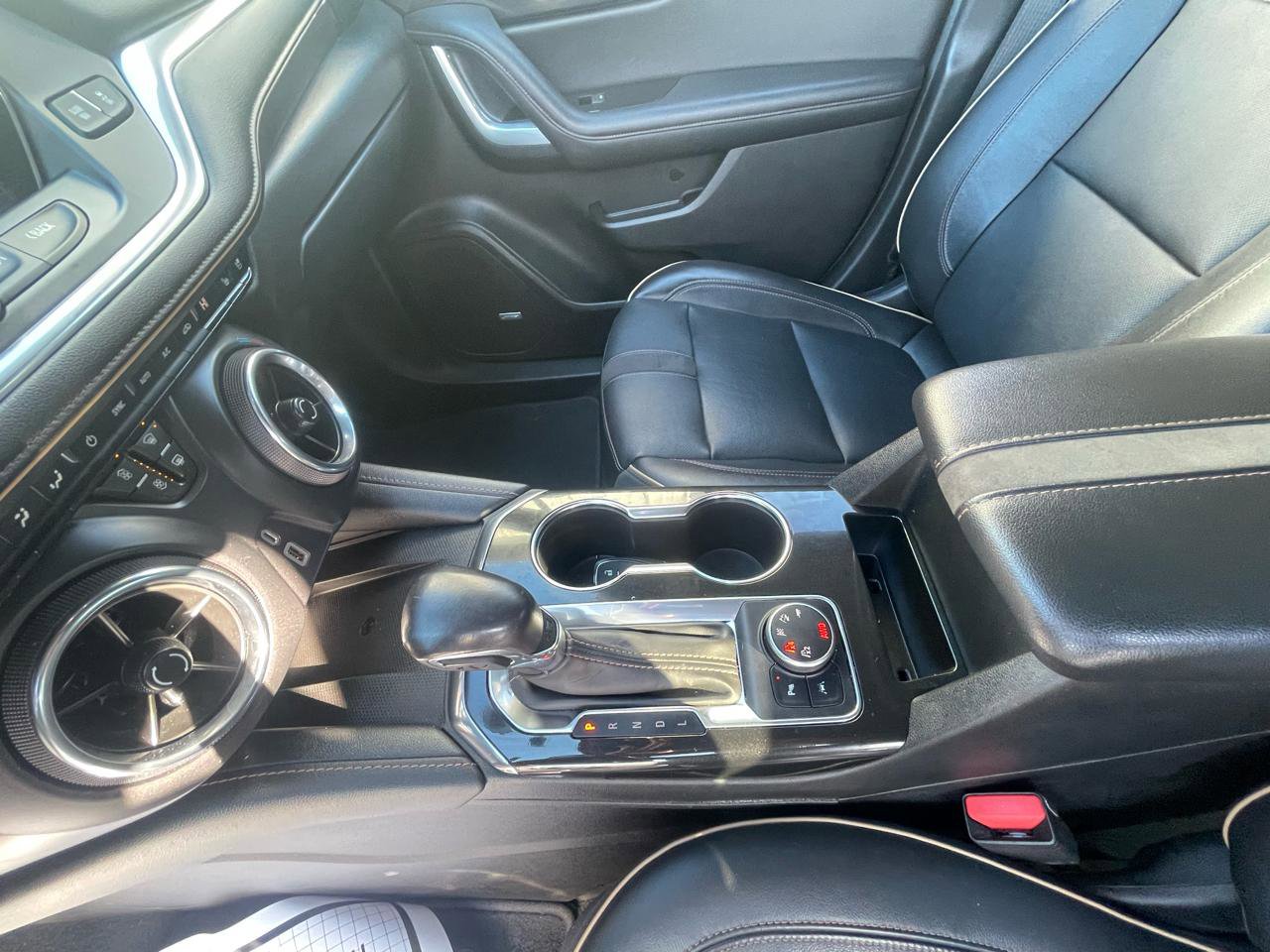 Used 2019 Chevrolet Blazer Premier w/ Sun and Wheels Package image 14