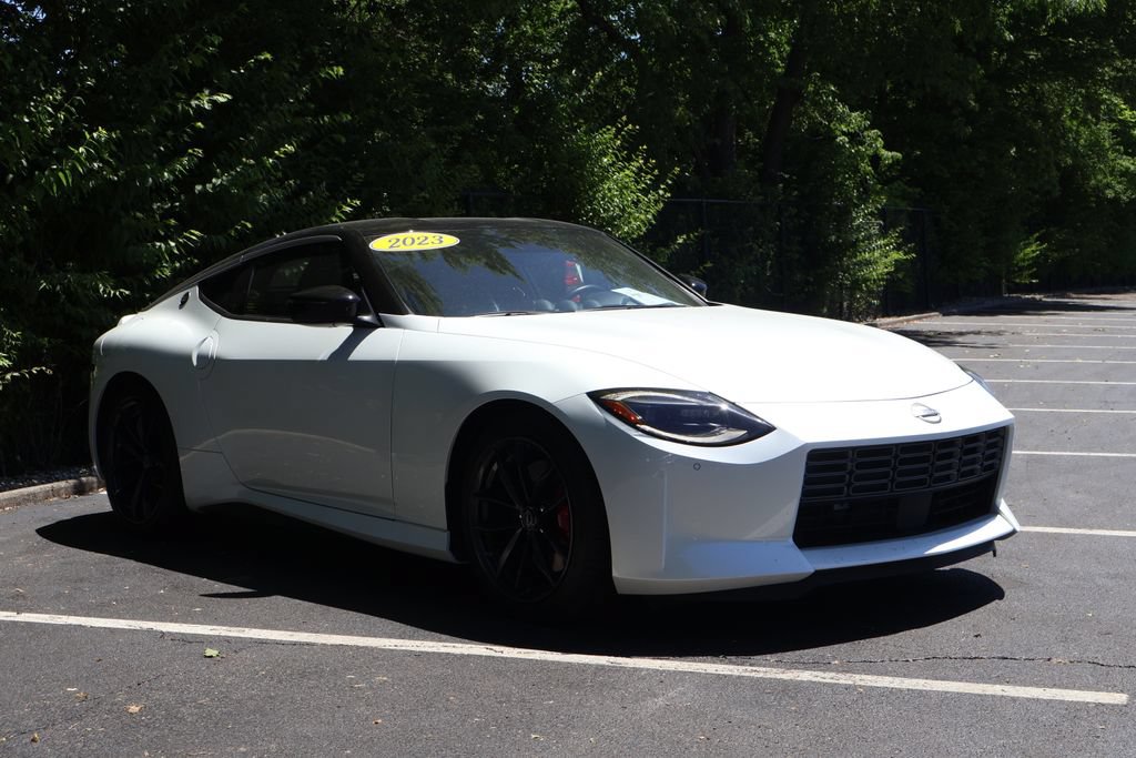 Used 2023 Nissan Z w/ Floor Mat Package (L93) RWD image 10