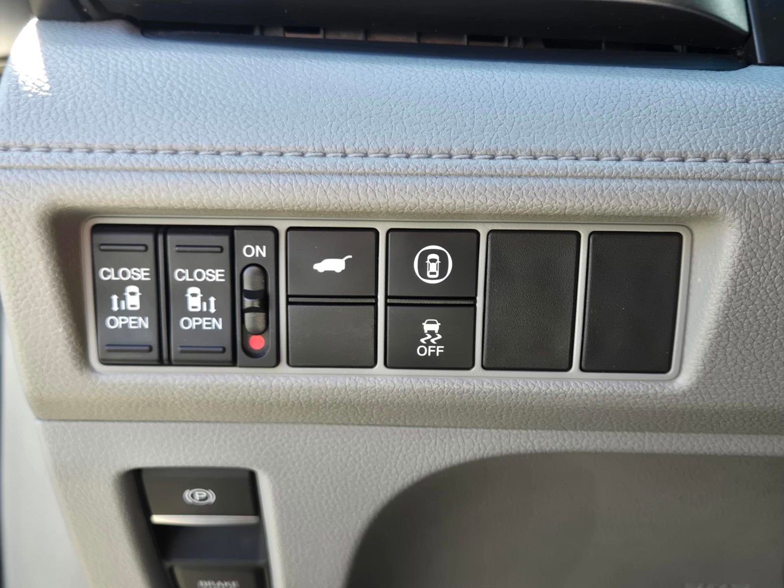 Used 2023 Honda Odyssey EX-L image 18