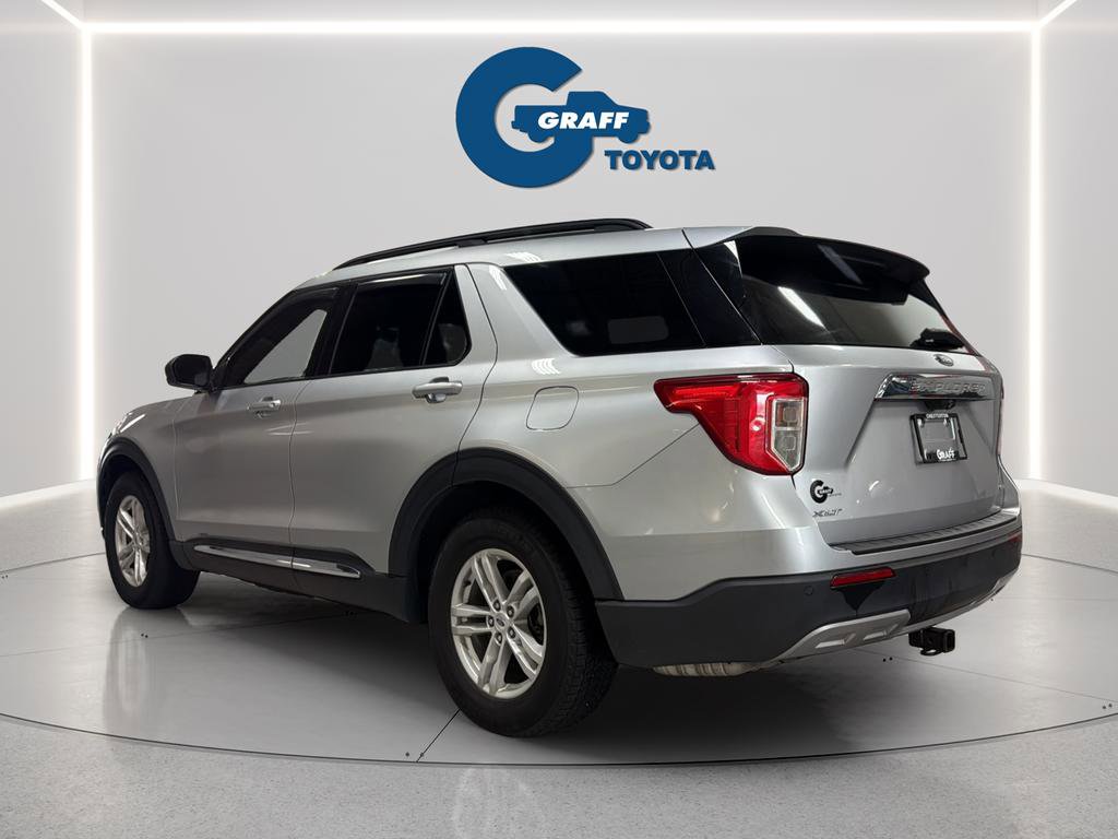 Used 2020 Ford Explorer XLT w/ Equipment Group 202A RWD image 10