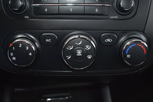 Used 2016 Kia Forte LX image 23