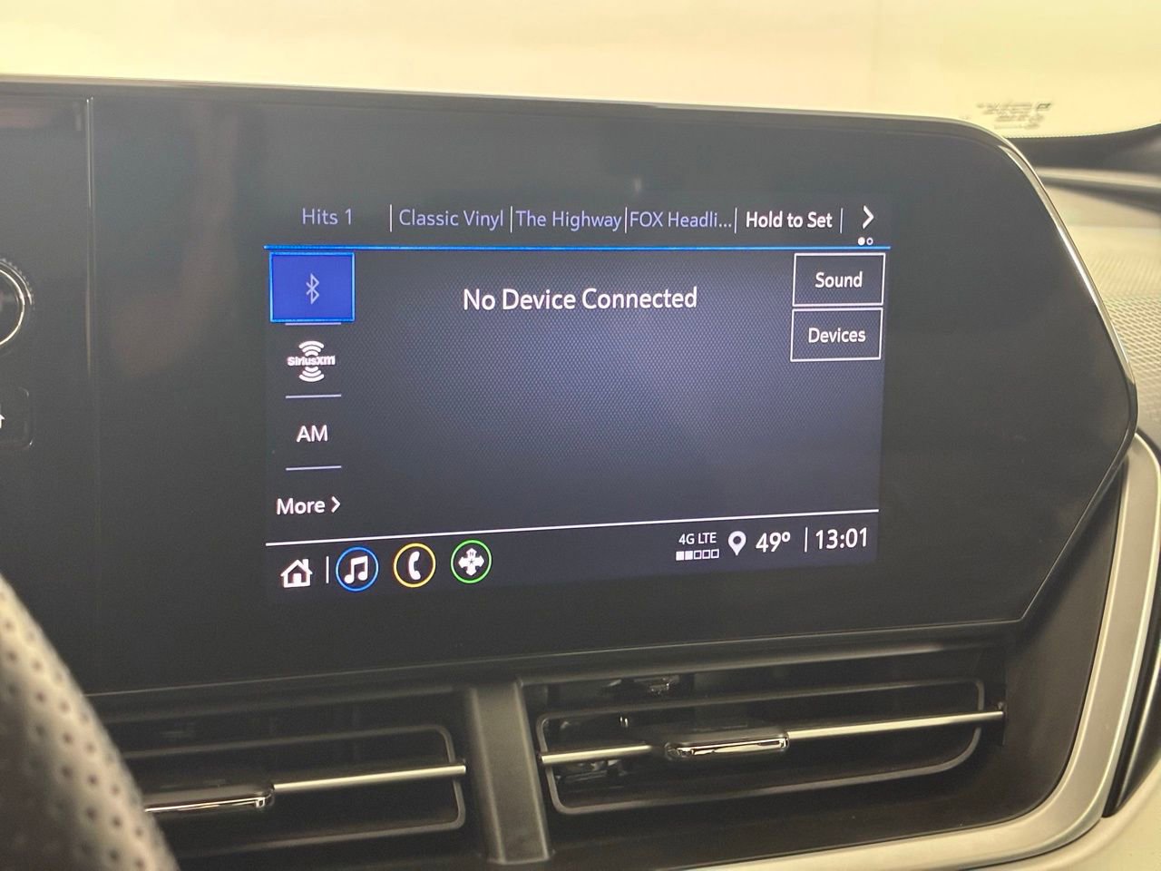 Used 2024 Chevrolet Trax RS w/ Driver Confidence Package image 16