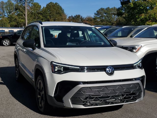New 2027 Volkswagen Taos S FWD image 3
