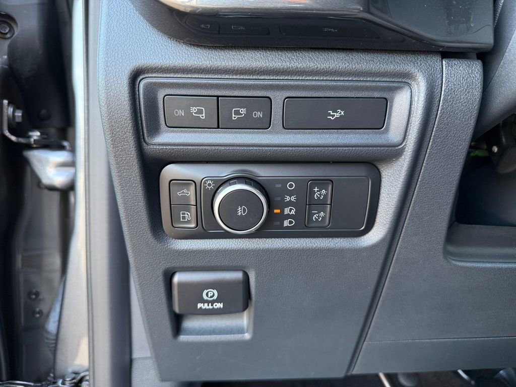 Used 2022 Ford F150 XLT w/ Equipment Group 302A High image 29