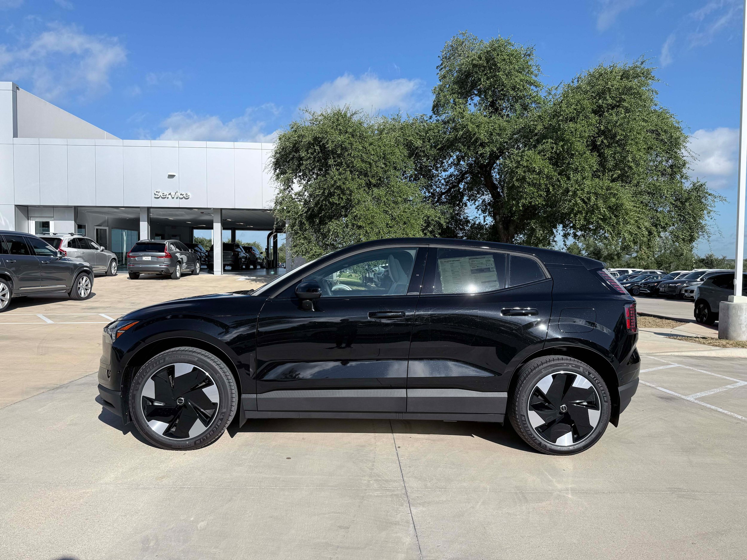 New 2026 Volvo EX30 Ultra w/ Protection Package Premier AWD/4WD image 3